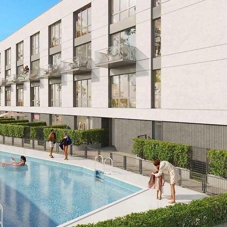 Loft 007 Con Jardin, Piscina, Garaje Y Netflix Apartman San Sebastián de los Reyes Kültér fotó